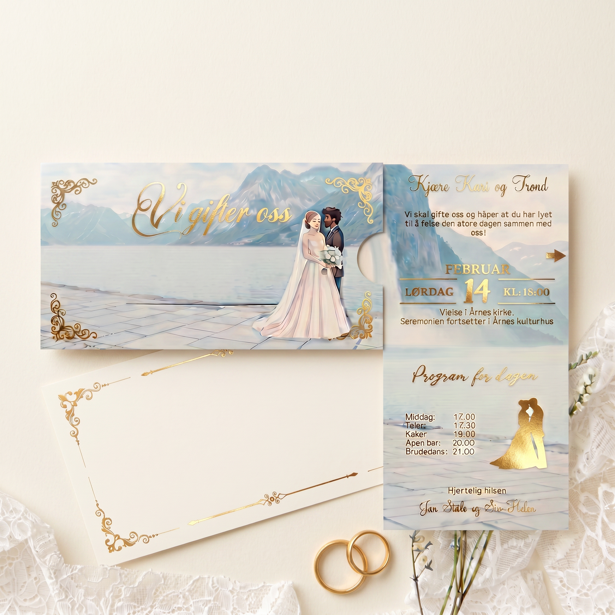 Bryllupsinvitasjon med nydelige gulldetaljer og en brud som beveger seg mot brudgommen når kortet draes ut. Her kan man se hele kortet som er dratt ut og konvolutten som følger med som også har flott gulfolie detaljer på seg ligger under kortet. Perfekt for de som ønsker enn innbydelse til bryllupet sitt som virkelig skiller seg ut fra vanlige invitasjoner. Håndlaget i Norge.
