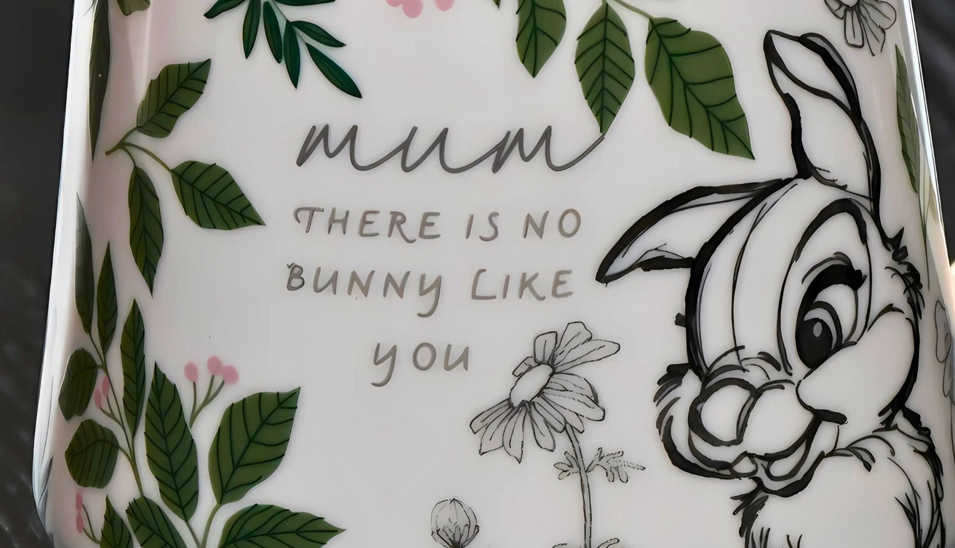 Trampe kaffekopp til mamma med koselig tekst. "mum there is no bunny like you"