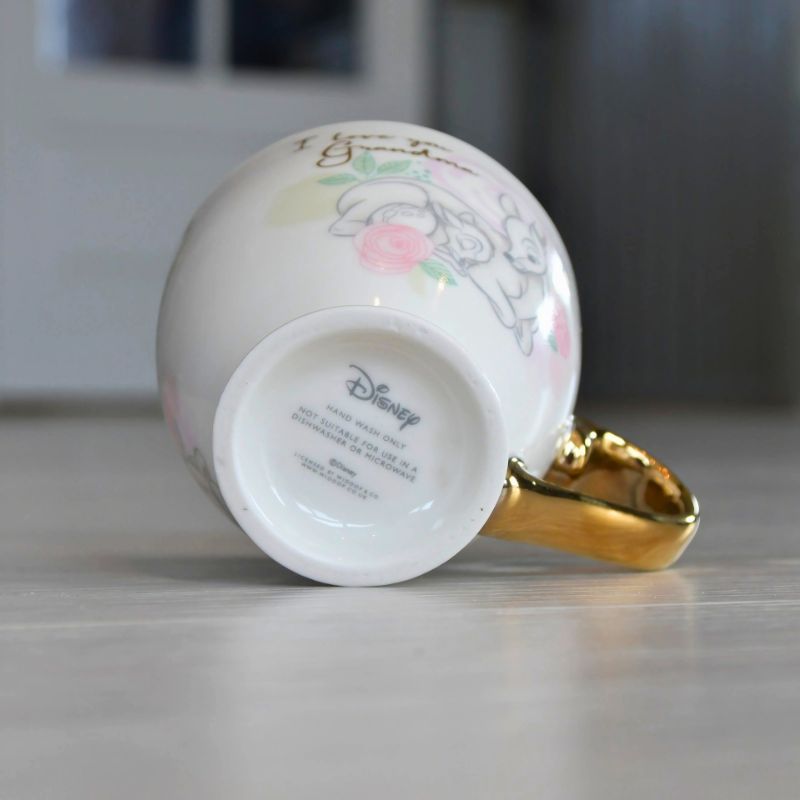 Bambi krus til bestemor under