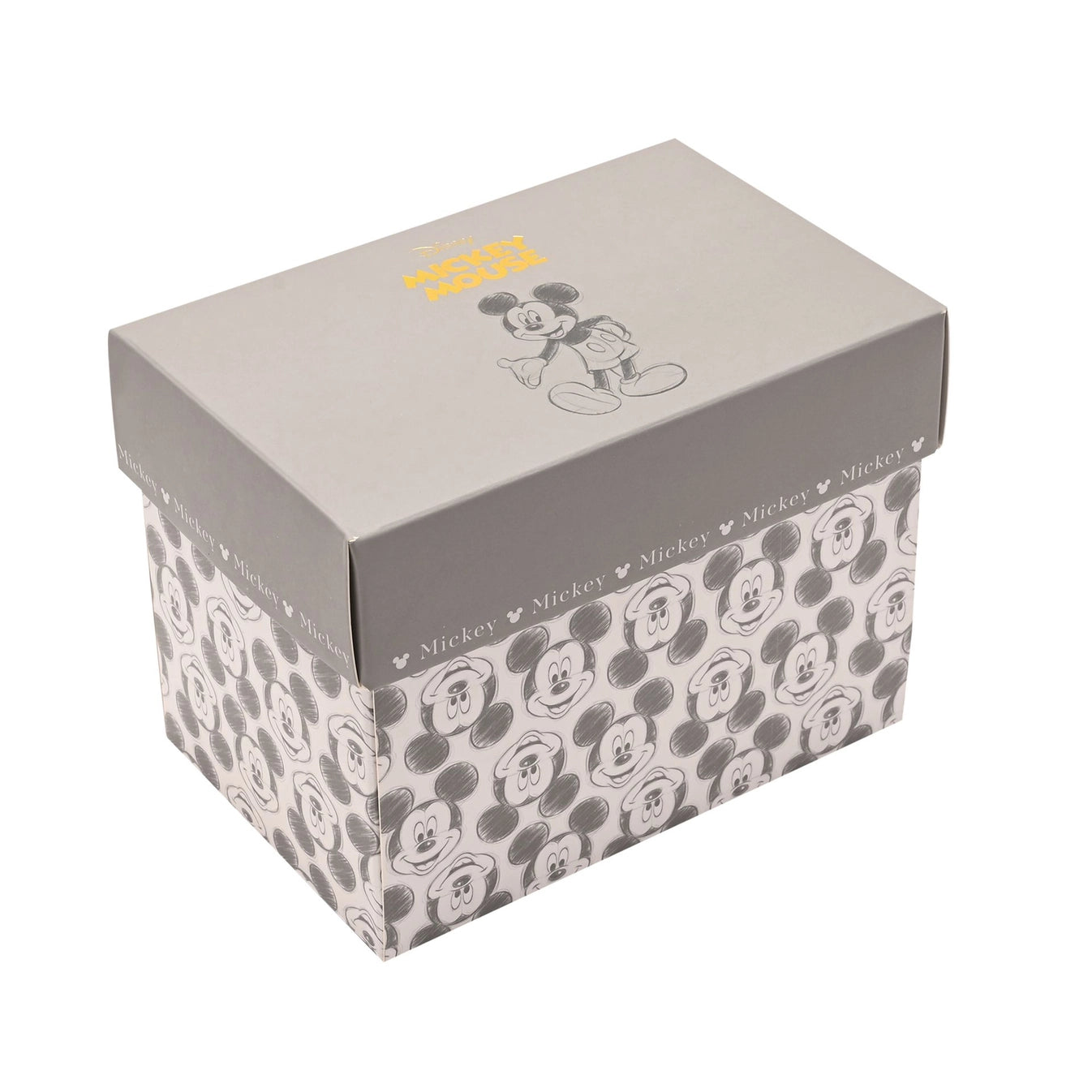 Samlekoppene kommer i nydelige gave-esker full av flotte detaljer som gjør den lett å gi bort i gave. Full av mikkemus tegninger rundt hele esken og gullskrift på lokket.