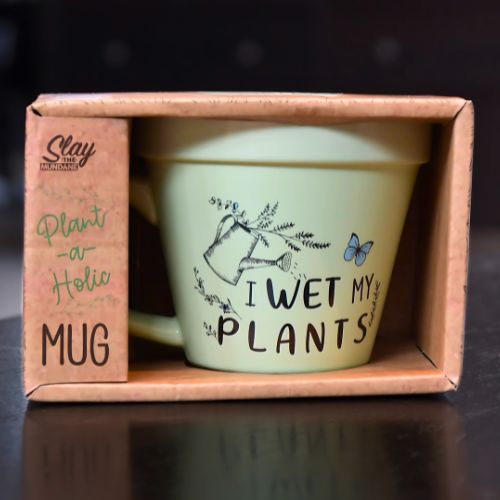 Grønn Plante kopp med morsom tekst. I wet my plants i eske