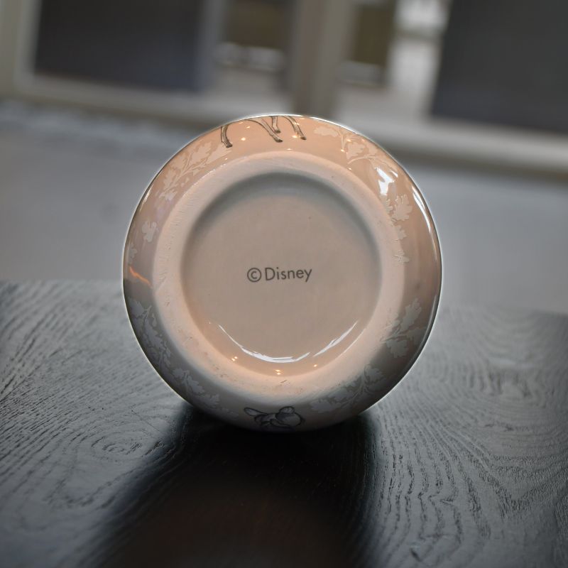 Bambi og trampe potteplante underside. Fra Disney