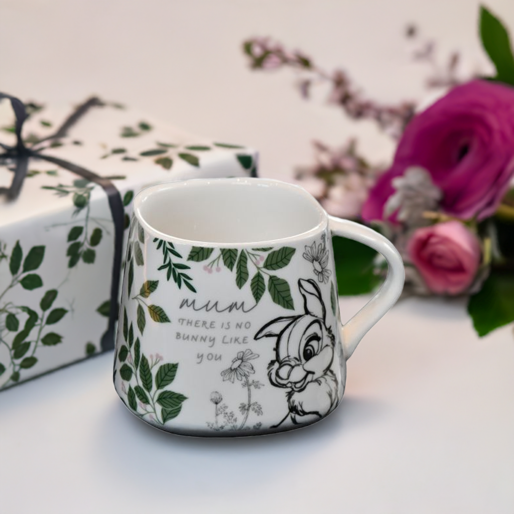 Krus med Trampe fra Disney på. Koselig tekst til mamma som liker Disney.