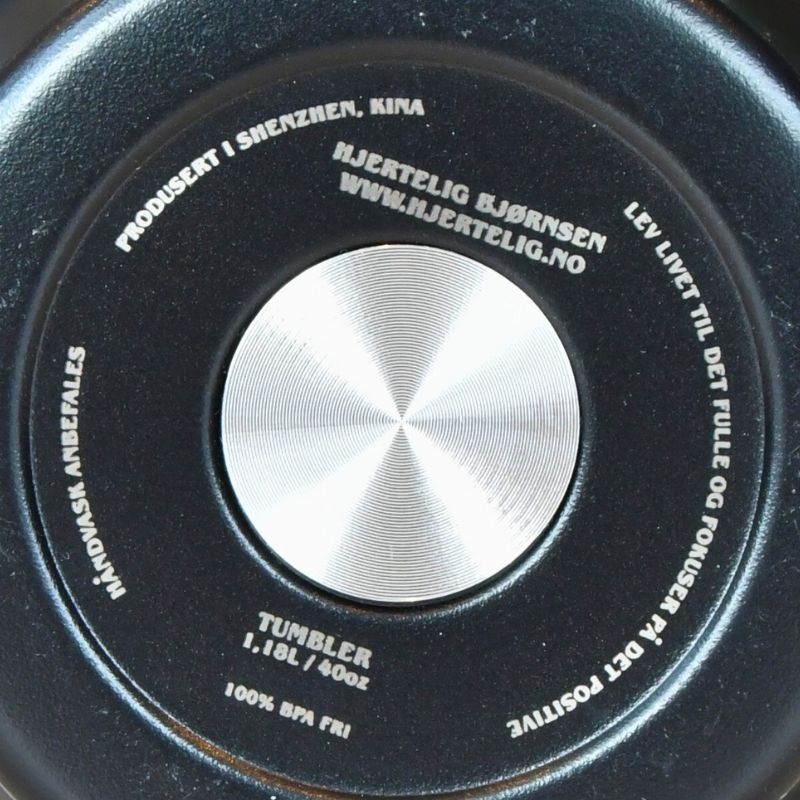 Under den svarte termokoppen