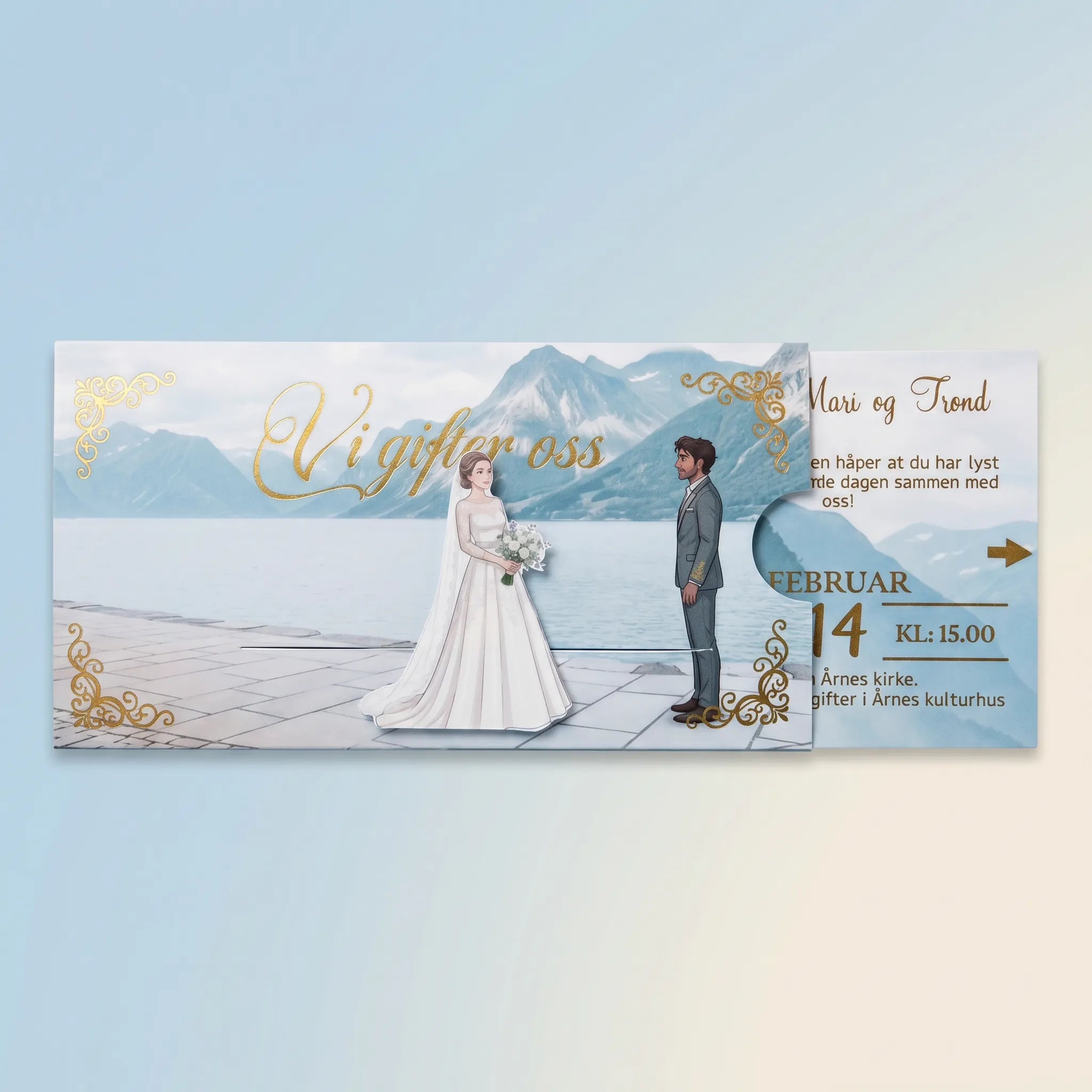 Elegant invitasjon til bryllup. Et interaktivt kort med gullfolierte detaljer. Dra i pilen og se bruden gå til brudgommen. Detaljene om bryllupet kommer frem. Kortene kan lamineres i matt eller gloss, og man kan få gjestens navn i gullfolie på kortet. På baksiden av kortet står datoen for bryllupet med stor og flott skrift i gullfolie. Kortene håndlages i Norge.