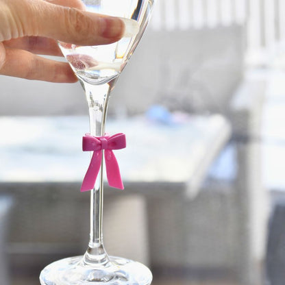 Rosa glass markør til vinglass. Nydelige Sløyfe glass markører som kommer i 6pk. 