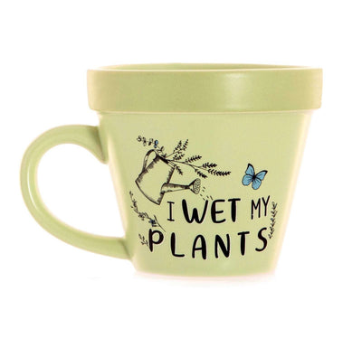 Kaffekopp perfekt gave til gartneren med teksten "I wet my plants". En morsom kopp til alle med grønne fingre og kjærlighet for planter og hagearbeid.