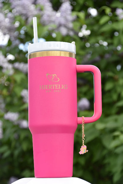 Rosa termokopp med rosa sommerfugl sykke - pynt